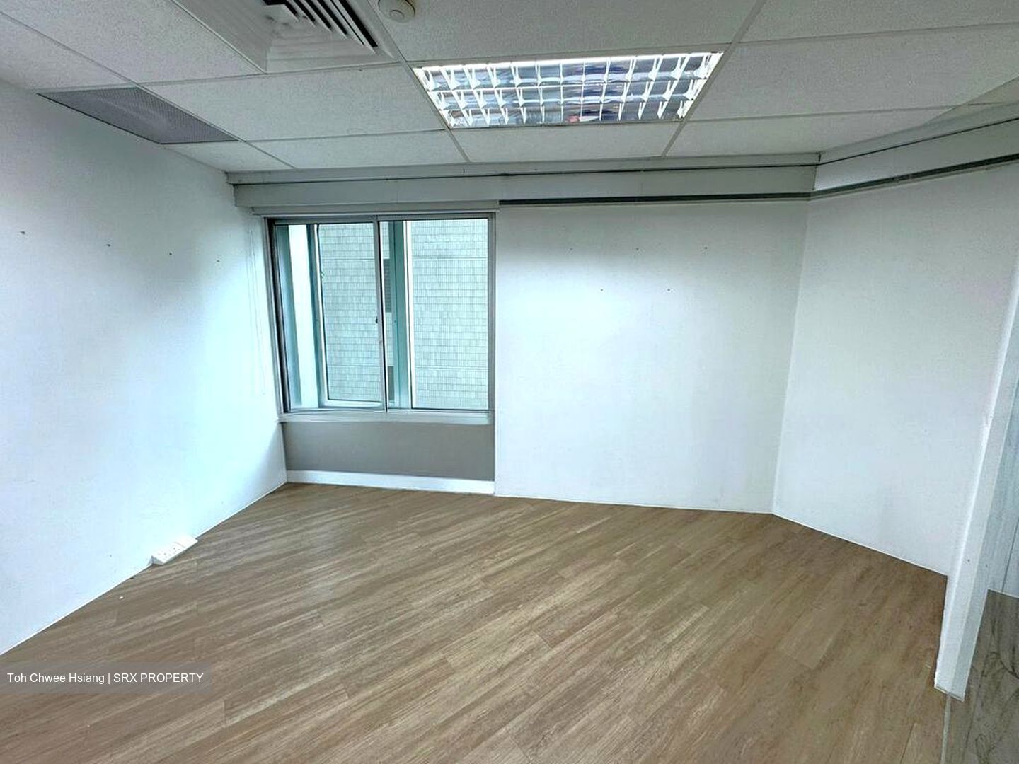 Lucrum Capital Building (D1), Office #517433671